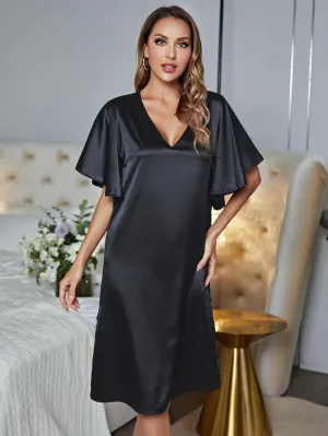 Chic V-Neck Flutter Sleeve Nightgown for Ultimate Nighttime Relaxation