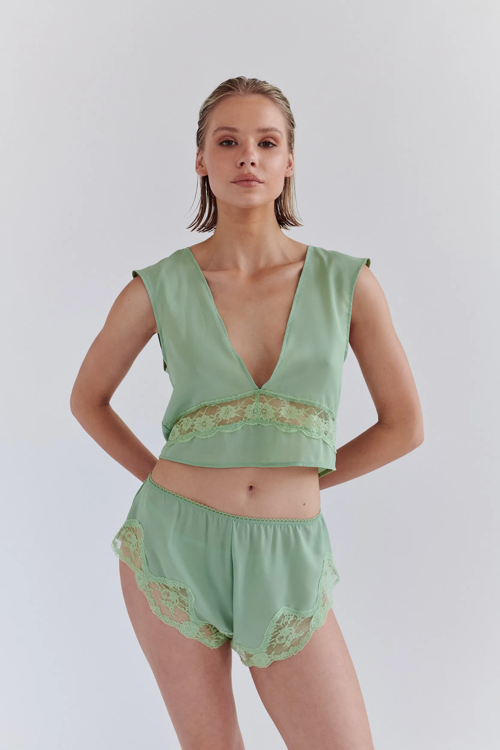 Harley Short Pistachio