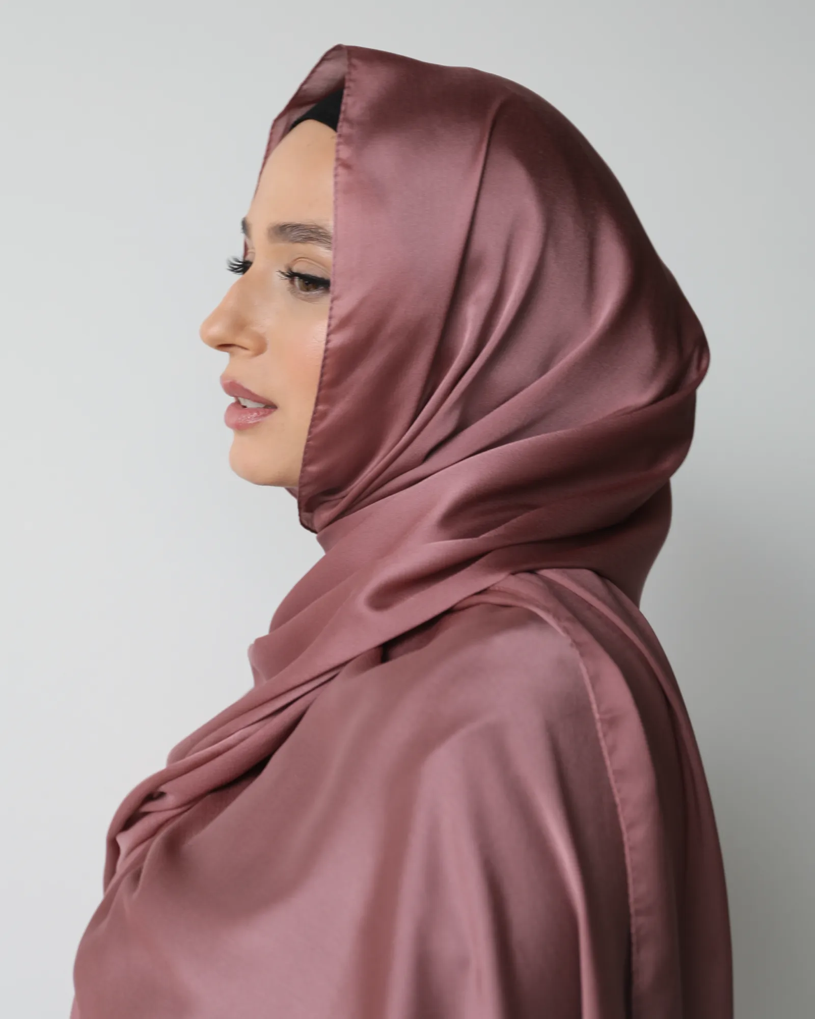 SILK LOOK PINK ROSE SCARF