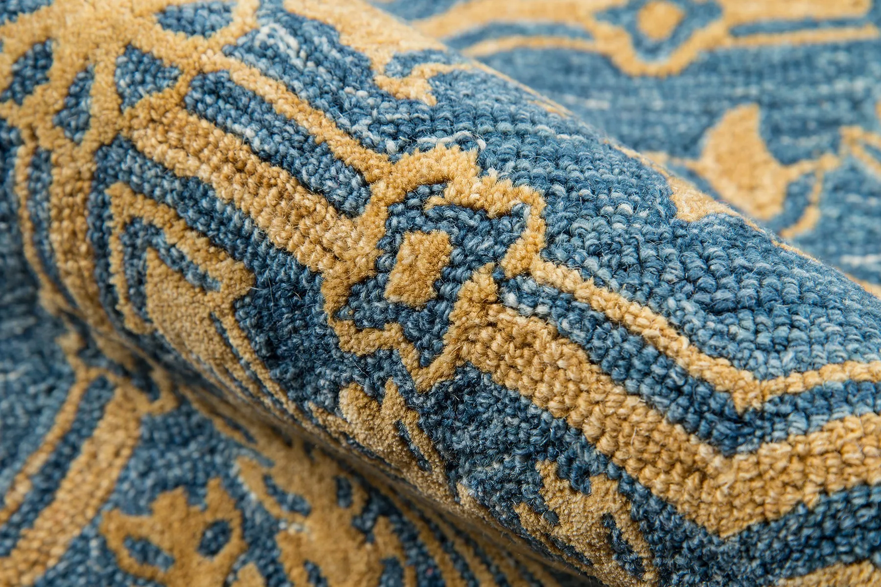 Traditional Hand Tufted Blue Rug