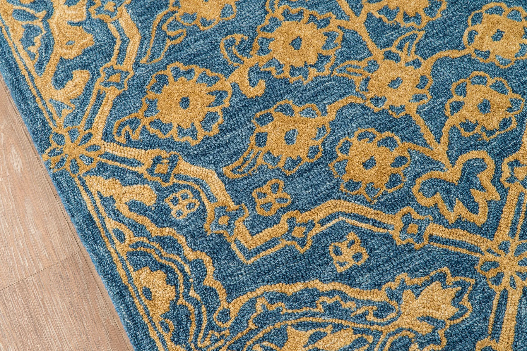 Traditional Hand Tufted Blue Rug
