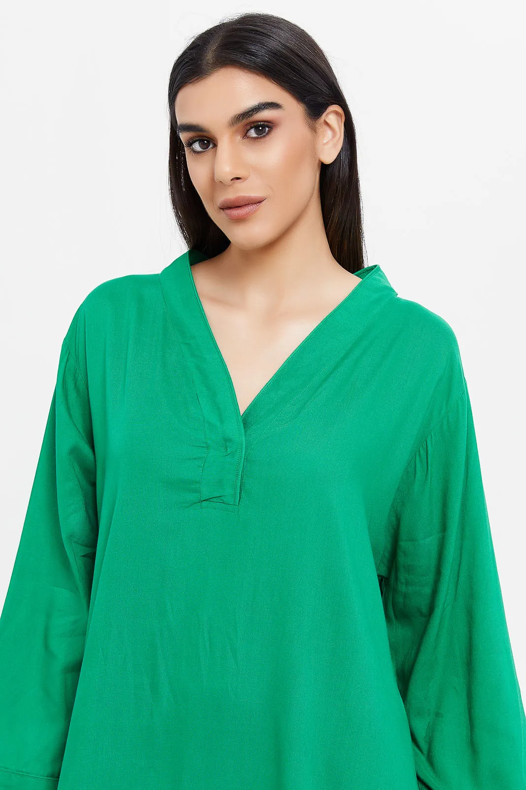 Women Green Long Sleeved Nightgown